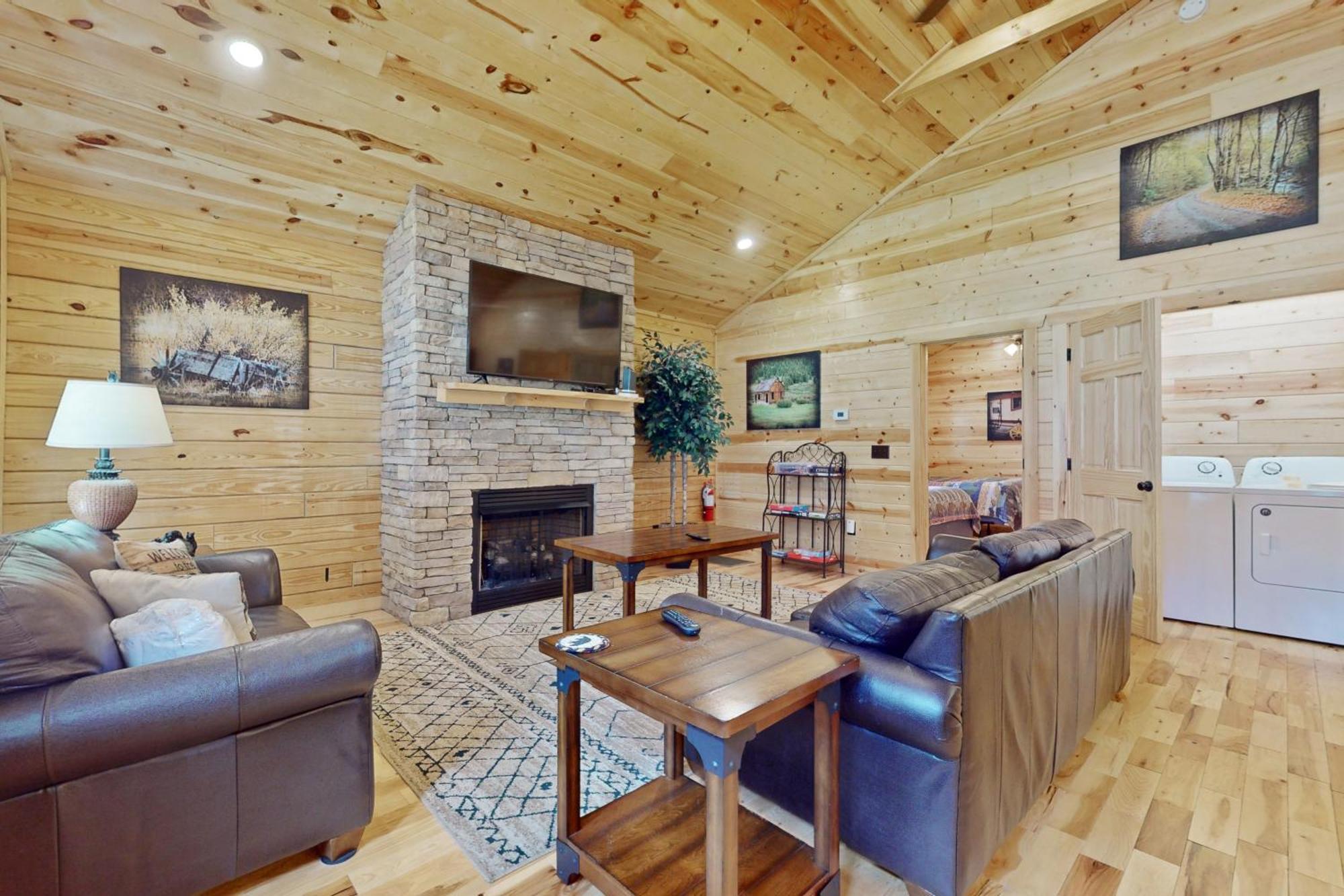 White Oak Resort Southern Comfort ガトリンバーグ エクステリア 写真